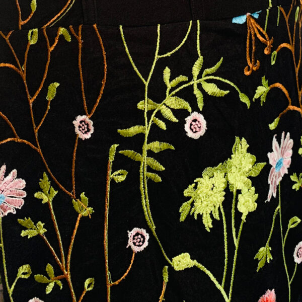 Vestido Floral Negro - Imagen 2